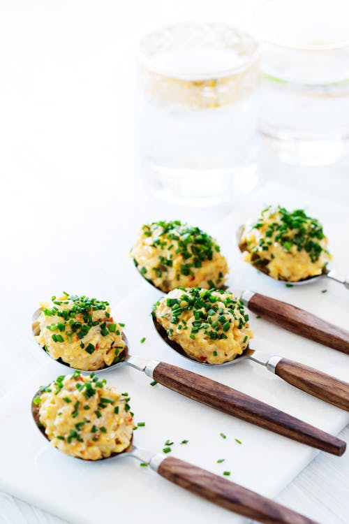 Spicy keto pimiento cheese
