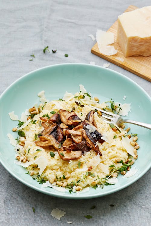 Creamy low carb cauliflower mushroom risotto