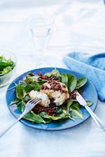 Goat cheese salad with balsamico butter